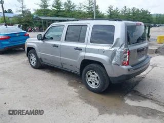 2014 Jeep Patriot Sport with VIN 1C4NJPBB7ED773445, listed as a IAAI auction lot 42205816 with 121,778 mi miles and . Bid and sale history available at DreamBid. Image 3.