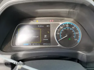 2020 Nissan LEAF with VIN 1N4BZ1BP5LC308207, listed as a Copart auction lot 69335844 with 28,932 mi miles and Salvage title. Bid and sale history available at DreamBid. Image 9.