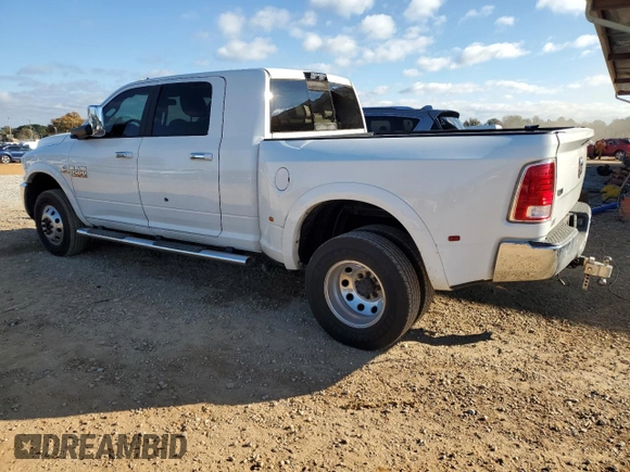 2018 Ram 3500 Laramie with VIN 3C63RRML8JG199802, listed as a Copart auction lot 81910734 with 239,139 mi miles and Salvage Title. Bid and sale history available at carsss.com. Image 2.