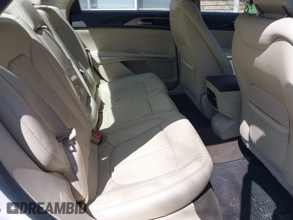 2014 Lincoln MKZ with VIN 3LN6L2G95ER827769, listed as a IAAI auction lot 42109075 with 154,000 mi miles. Bid and sale history available at carsss.com. Image 8.