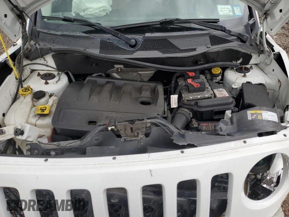 2017 Jeep Patriot Sport with VIN 1C4NJRBB9HD167760, listed as a Copart auction lot 58776585 with 137,568 mi miles and Salvage title. Bid and sale history available at DreamBid. Image 12.