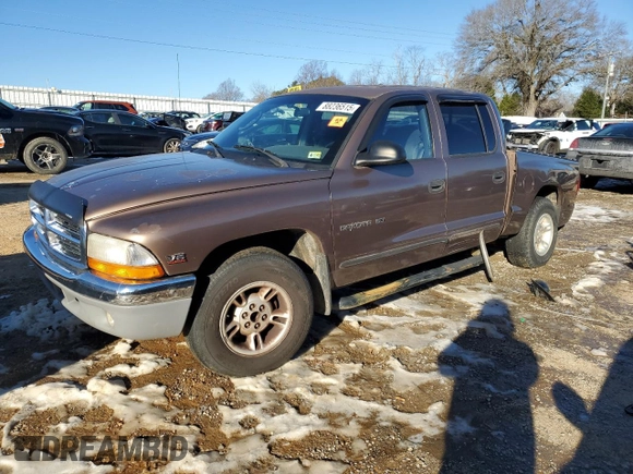2000 Dodge Dakota Sport with VIN 1B7GL2AX3YS715657, listed as a Copart auction lot 88236515 with 170,873 mi miles and Clean Title. Bid and sale history available at DreamBid. Image 1.