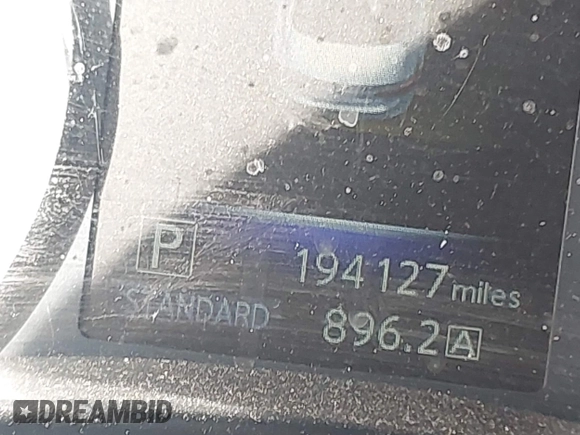2015 Infiniti Q50 Premium z VIN JN1BV7ARXFM416349, wystawiony jako IAAI lot #42225088 z przebiegiem 194 127 mil mil oraz . Historia ofert i sprzedaży dostępna na DreamBid. Obrazek 7.