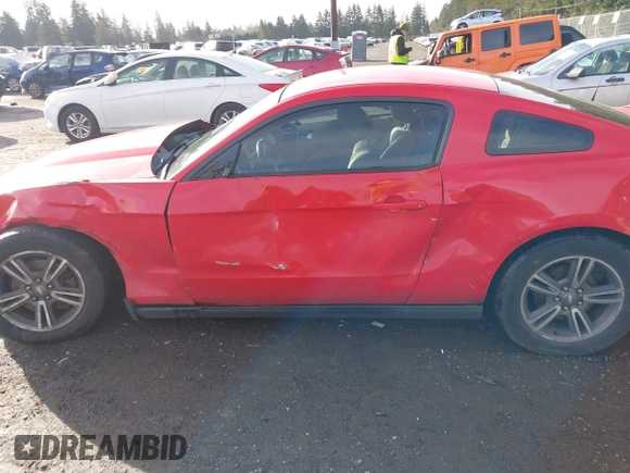 2011 Ford Mustang V6 with VIN 1ZVBP8AM3B5109480, listed as a IAAI auction lot 41783531 with 211,866 mi miles and . Bid and sale history available at DreamBid. Image 13.
