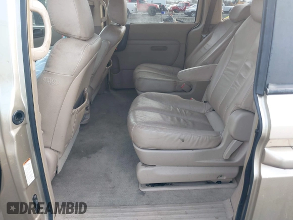 2007 Kia Sedona EX with VIN KNDMB233676121720, listed as a IAAI auction lot 41606082 with 200,736 mi miles. Bid and sale history available at carsss.com. Image 8.
