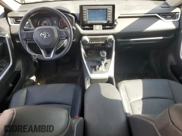 2022 Toyota RAV4 XLE Premium with VIN 2T3C1RFV2NC206720, listed as a Copart auction lot 56006435 with 40,537 mi miles and Salvage title. Bid and sale history available at DreamBid. Image 8.