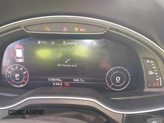 2017 Audi Q7 Premium Plus z VIN WA1LAAF74HD044974, wystawiony jako IAAI lot #41823974 z przebiegiem 135 619 mil mil oraz . Historia ofert i sprzedaży dostępna na DreamBid. Obrazek 7.