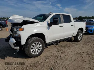 2021 Chevrolet Silverado 1500 Custom with VIN 3GCUYBEF9MG361005, listed as a Copart auction lot 84162054 with 56,065 mi miles and Salvage Title. Bid and sale history available at DreamBid. Image 1.