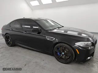 2013 BMW M5 with VIN WBSFV9C53DD096060, listed as a Copart auction lot 49504355 with 116,389 mi miles and Clean Title. Bid and sale history available at carsss.com. Image 4.