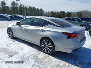 2019 Nissan Altima 2.5 SR with VIN 1N4BL4CV0KC120287, listed as a IAAI auction lot 41580295 with 103,339 mi miles. Bid and sale history available at carsss.com. Image 3.