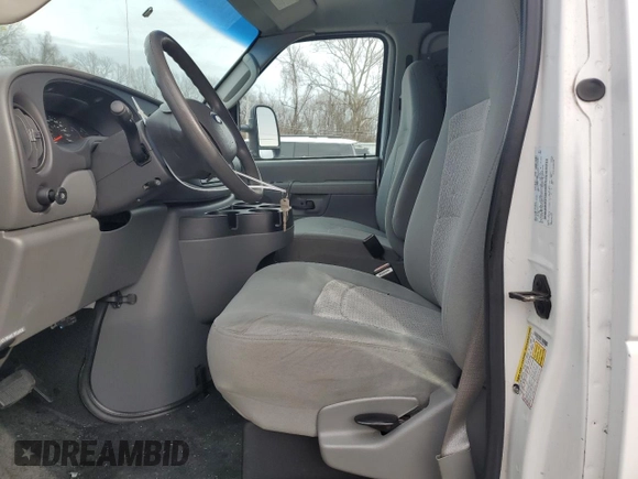 2006 Ford Econoline Cargo with VIN 1FTSS34LX6HA94133, listed as a Copart auction lot 87221114 with 87,999 mi miles and Salvage Title. Bid and sale history available at DreamBid. Image 7.