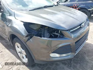 2016 Ford Escape SE с VIN 1FMCU9GX6GUB27794, выставлен на аукционе IAAI как лот 42292204 с пробегом 186 434 миль миль и . История ставок и продаж доступна на DreamBid. Изображение 6.