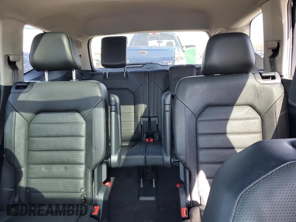 2019 Volkswagen Atlas SEL Premium с VIN 1V2NR2CA9KC532598, выставлен на аукционе Copart как лот 51748725 с пробегом 72 159 миль миль и Списание • Salvage title. История ставок и продаж доступна на DreamBid. Изображение 10.