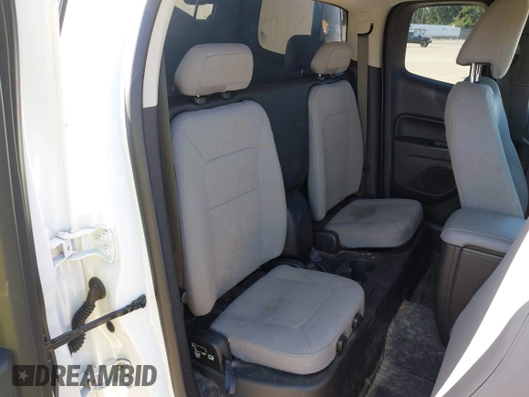 2020 Chevrolet Colorado 2WD LT with VIN 1GCHSCEN2L1141203, listed as a IAAI auction lot 42047089 with 98,358 mi miles. Bid and sale history available at carsss.com. Image 8.