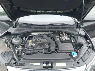 2023 Volkswagen Jetta SE z VIN 3VW7M7BUXPM061694, wystawiony jako IAAI lot #42231342 z przebiegiem 39 063 mil mil oraz . Historia ofert i sprzedaży dostępna na DreamBid. Obrazek 10.