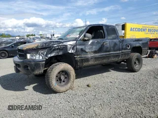 2000 Dodge 1500 z VIN 1B7HF13Z1YJ167054, wystawiony jako Copart lot #55183435 z przebiegiem 165 802 mil mil oraz Szkoda całkowita • Salvage title. Historia ofert i sprzedaży dostępna na DreamBid. Obrazek 1.