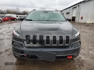 2014 Jeep Cherokee Trailhawk with VIN 1C4PJMBB6EW310613, listed as a Copart auction lot 46438185 with 122,113 mi miles and Salvage Title. Bid and sale history available at carsss.com. Image 5.