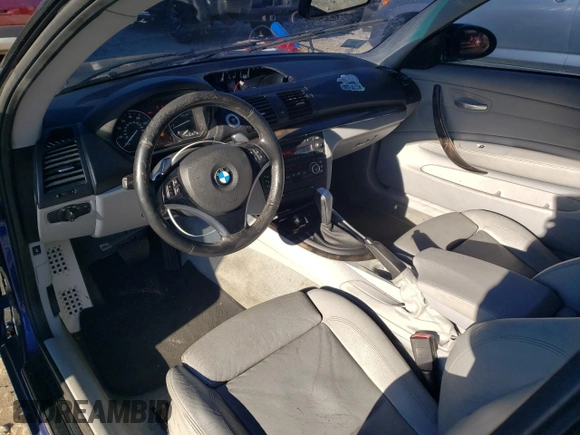 2009 BMW 1 Series 128i with VIN WBAUP73569VK76323, listed as a Copart auction lot 83401024 with 85,633 mi miles and Clean Title. Bid and sale history available at carsss.com. Image 8.