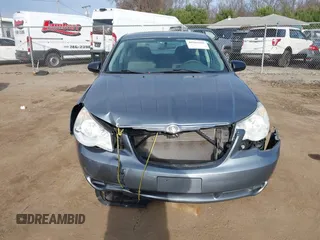2008 Chrysler Sebring LX z VIN 1C3LC46K38N156346, wystawiony jako IAAI lot #40965609 z przebiegiem Nie podano mil oraz . Historia ofert i sprzedaży dostępna na DreamBid. Obrazek 13.