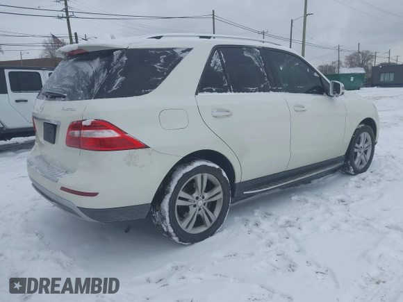 2013 Mercedes-Benz M 350 with VIN 4JGDA2EB9DA160460, listed as a IAAI auction lot 41415957 with 112,947 mi miles and . Bid and sale history available at DreamBid. Image 4.