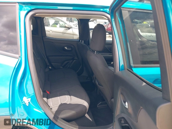 2022 Jeep Renegade Latitude with VIN ZACNJDB10NPN77271, listed as a IAAI auction lot 42512854 with 43,182 mi miles and . Bid and sale history available at DreamBid. Image 8.