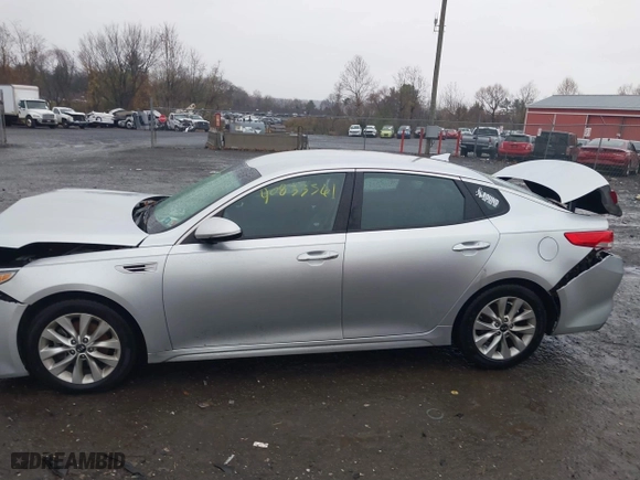 2017 Kia Optima EX with VIN 5XXGU4L37HG129248, listed as a IAAI auction lot 40833561 with 120,671 mi miles. Bid and sale history available at carsss.com. Image 13.