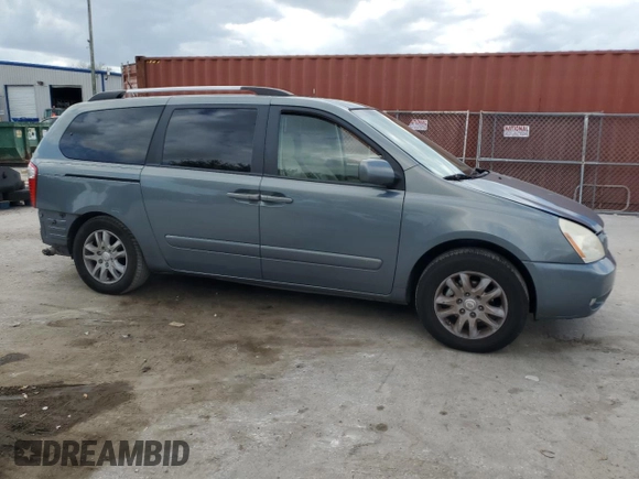 2009 Kia Sedona EX with VIN KNDMB233396299667, listed as a Copart auction lot 80186774 with 197,328 mi miles and Salvage Title. Bid and sale history available at carsss.com. Image 4.