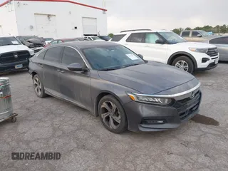 2018 Honda Accord EX z VIN 1HGCV1F48JA006852, wystawiony jako IAAI lot #42121295 z przebiegiem 136 921 mil mil oraz . Historia ofert i sprzedaży dostępna na DreamBid. Obrazek 1.