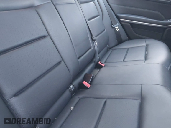 2014 Mercedes-Benz E 350 Luxury with VIN WDDHF8JB2EB043563, listed as a IAAI auction lot 41887276 with 73,003 mi miles and . Bid and sale history available at DreamBid. Image 8.