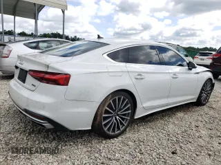 2021 Audi A5 Sportback Premium Plus z VIN WAUCBCF59MA026038, wystawiony jako Copart lot #61085185 z przebiegiem 75 145 mil mil oraz Czysty tytuł • Clean title. Historia ofert i sprzedaży dostępna na DreamBid. Obrazek 3.