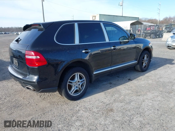 2010 Porsche Cayenne z VIN WP1AA2AP1ALA01214, wystawiony jako IAAI lot #41714362 z przebiegiem Nie podano mil oraz . Historia ofert i sprzedaży dostępna na DreamBid. Obrazek 4.