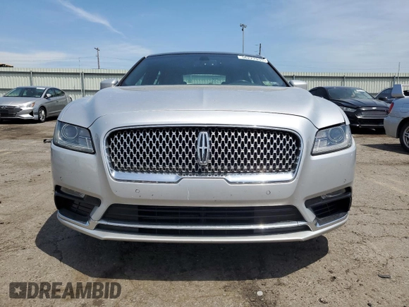 2017 Lincoln Continental Reserve z VIN 1LN6L9RP1H5614507, wystawiony jako Copart lot #56222035 z przebiegiem 87 689 mil mil oraz Szkoda całkowita • Salvage title. Historia ofert i sprzedaży dostępna na DreamBid. Obrazek 5.