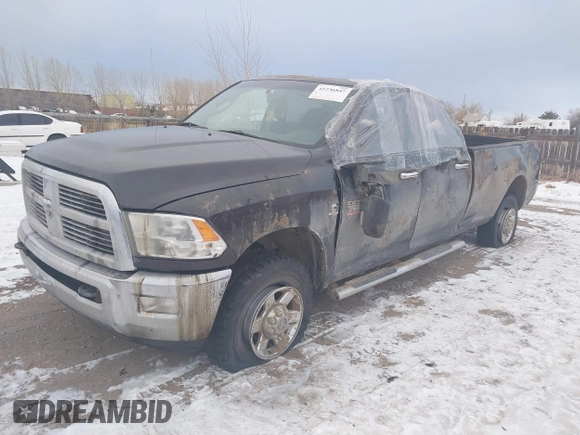 2011 Ram 2500 Big Horn with VIN 3D7UT2CL7BG589367, listed as a IAAI auction lot 41236847 with 152,937 mi miles. Bid and sale history available at carsss.com. Image 2.