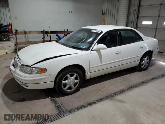 2004 Buick Regal LS with VIN 2G4WB52K841314369, listed as a Copart auction lot 82784094 with 141,366 mi miles and Salvage Title. Bid and sale history available at carsss.com. Image 1.