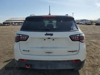 2018 Jeep Compass Trailhawk с VIN 3C4NJDDB9JT265364, выставлен на аукционе Copart как лот 52009185 с пробегом 92 086 миль миль и Списание • Salvage title. История ставок и продаж доступна на DreamBid. Изображение 6.