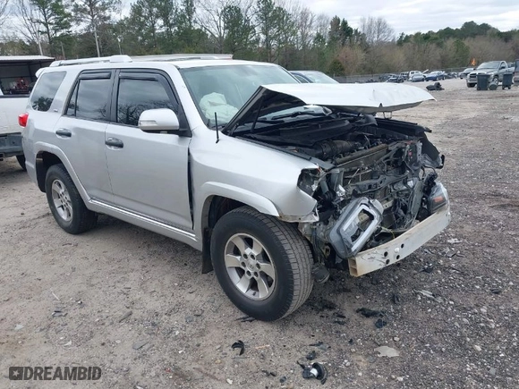 2011 Toyota 4Runner SR5 with VIN JTEZU5JR9B5021016, listed as a IAAI auction lot 41844799 with 155,361 mi miles. Bid and sale history available at carsss.com. Image 1.