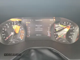2022 Jeep Compass Latitude z VIN 3C4NJCBB0NT218033, wystawiony jako Copart lot #58291025 z przebiegiem 25 212 mil mil oraz Nie do naprawy • Non repairable. Historia ofert i sprzedaży dostępna na DreamBid. Obrazek 9.