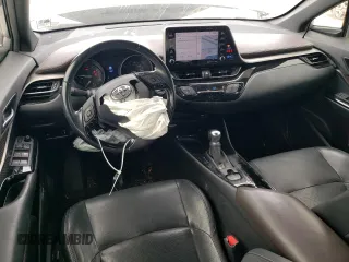 2019 Toyota C-HR XLE with VIN JTNKHMBX4K1045406, listed as a Copart auction lot 47612515 with 38,909 mi miles and Salvage Title. Bid and sale history available at DreamBid. Image 8.