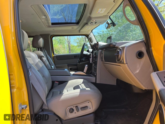 2003 Hummer H2 with VIN 5GRGN23UX3H112710, listed as a Copart auction lot 88229785 with 64,186 mi miles and Salvage Title. Bid and sale history available at carsss.com. Image 5.