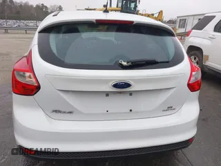 2014 Ford Focus SE with VIN 1FADP3K28EL386918, listed as a IAAI auction lot 41620107 with 118,098 mi miles and . Bid and sale history available at DreamBid. Image 16.