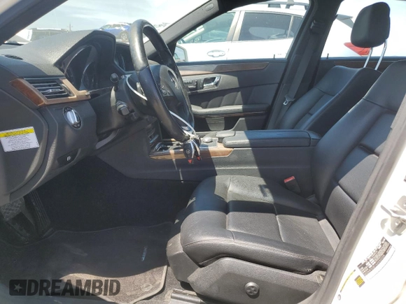 2010 Mercedes-Benz E-Class E 350 Luxury with VIN WDDHF5GB1AA052938, listed as a Copart auction lot 54957775 with 113,996 mi miles and Salvage Title. Bid and sale history available at carsss.com. Image 7.