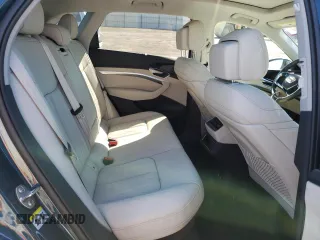 2019 Audi e-tron Prestige with VIN WA1VAAGE1KB010743, listed as a Copart auction lot 58812083 with 31,917 mi miles. Bid and sale history available at carsss.com. Image 10.