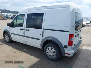 2013 Ford Transit Connect XLT z VIN NM0LS6BN5DT147242, wystawiony jako IAAI lot #42364697 z przebiegiem 150 230 mil mil oraz . Historia ofert i sprzedaży dostępna na DreamBid. Obrazek 3.