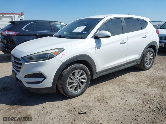 2018 Hyundai Tucson SE with VIN KM8J23A40JU669361, listed as a IAAI auction lot 41633583 with 97,884 mi miles. Bid and sale history available at carsss.com. Image 2.