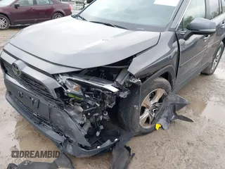 2023 Toyota RAV4 XLE с VIN 2T3P1RFV3PW351459, выставлен на аукционе IAAI как лот 42190233 с пробегом 135 562 миль миль и . История ставок и продаж доступна на DreamBid. Изображение 6.