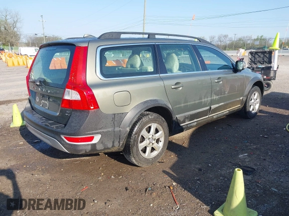 2010 Volvo XC70 3.2L with VIN YV4960BZ9A1078593, listed as a IAAI auction lot 42015234 with 242,005 mi miles and . Bid and sale history available at DreamBid. Image 4.
