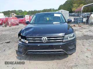 2020 Volkswagen Tiguan S z VIN 3VV1B7AX7LM058984, wystawiony jako IAAI lot #42045211 z przebiegiem 77 293 mil mil oraz . Historia ofert i sprzedaży dostępna na DreamBid. Obrazek 12.