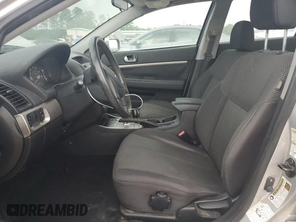 2012 Mitsubishi Galant FE z VIN 4A32B2FF0CE021610, wystawiony jako Copart lot #54020525 z przebiegiem 103 096 mil mil oraz Szkoda całkowita • Salvage title. Historia ofert i sprzedaży dostępna na DreamBid. Obrazek 7.
