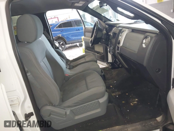 2013 Ford F-150 XL with VIN 1FTFW1ET2DFC90004, listed as a IAAI auction lot 42197040 with 298,331 mi miles and . Bid and sale history available at carsss.com. Image 5.