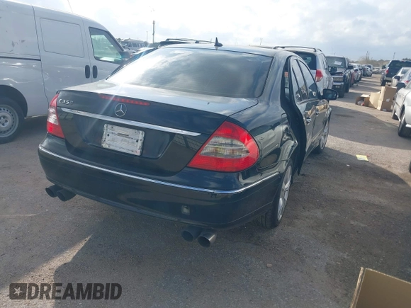 2007 Mercedes-Benz E-Class 3.5L with VIN WDBUF87X37B145449, listed as a IAAI auction lot 41159609 with 8,027 mi miles. Bid and sale history available at carsss.com. Image 4.